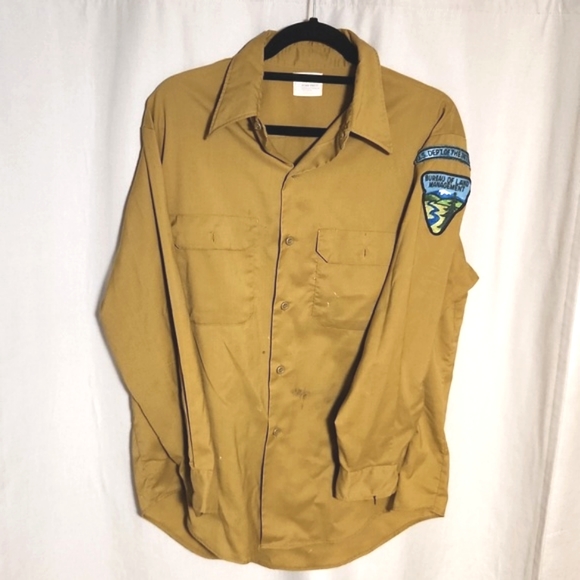 Vintage BLM Men's Shirt with Patches - Picture 4 of 7